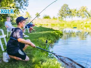 Vissen (4 uur) + hengel + 1 bakje aas + drankje + candybar