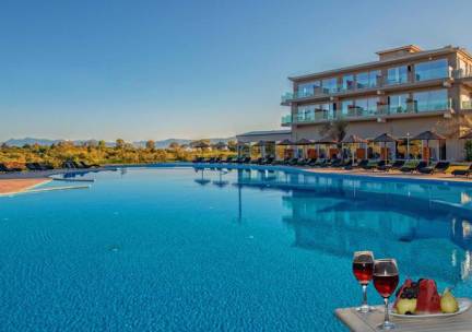 Laguna Holiday Resort