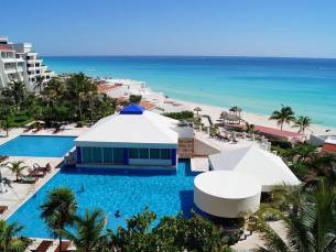 Solymar Cancun Beach