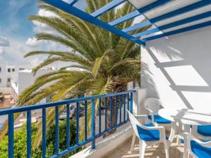 Ontdek Lanzarote! Verblijf in een adults-only appartementencomplex incl. vlucht & transfer