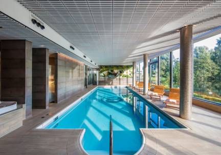 Verblijf in Superior kamer in een 4*-hotel met WELLNESS in de natuurrijke omgeving van Utrecht incl. ontbijt en NS treinretour!