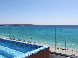 HN Negresco Beach Hotel