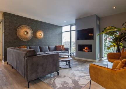 Familiehuis de Rheezermaten met Jacuzzi