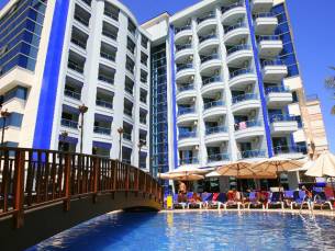 Hotel Grand Zaman Garden