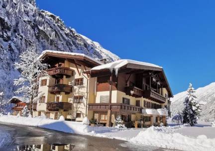 Hotel M&ouml;derle