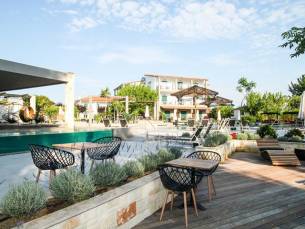 Hotel Nostos