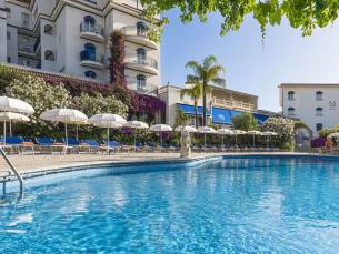 Hotel Sant Alphio Garden & Spa