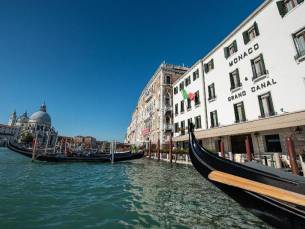 8 daagse vliegvakantie naar Monaco en Grand Canal in venetie, italie