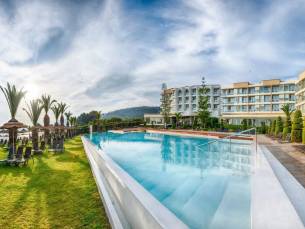 The Ixian Grand Hotel