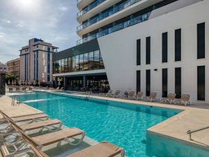 Senator Gand&iacute;a Spa Hotel