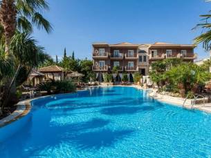 Achtis Hotel