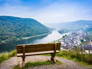 3=2 SPECIAL! ⚡ Verblijf 4 dagen tussen Cochem en Trier aan de oever van de Moezel incl. ontbijt & GRATIS gebruik OV + parkeren!