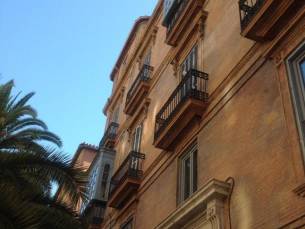 Life Apartments Alameda Colón