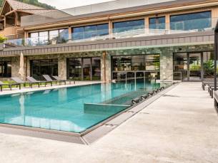 Luxe 4*-wellnesshotel in Mayrhofen in het Zillertal incl. ontbijt en 4-gangendiner!