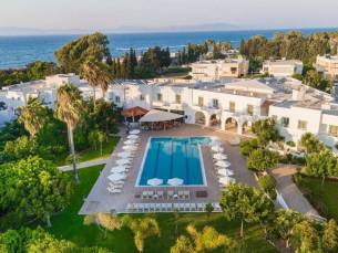 Alexandra Beach Aparthotel