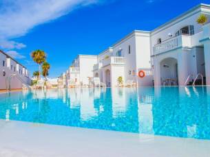 Apartamentos tur&iacute;sticos Corona Mar