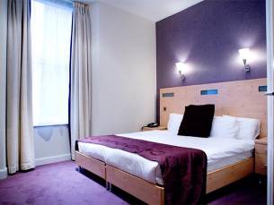 8 daagse vliegvakantie naar Artto in glasgow, groot-brittannie