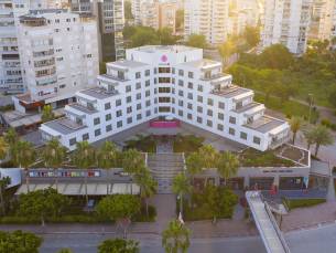 Akra-V Hotel