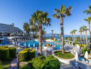 Grand Blue Sky International