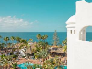 Hotel Jardin Tropical