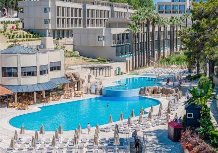 Resort Melas Holiday Village