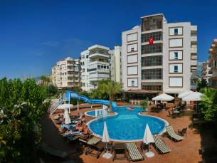 Bella Bravo Aparthotel