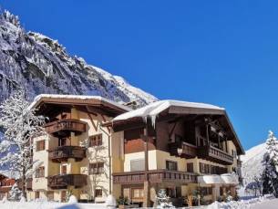 Hotel M&ouml;derle