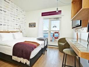 8 daagse vliegvakantie naar Icelandair Reykjavik Marina in reykjavik, ijsland