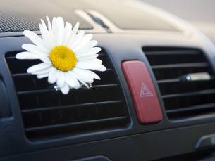 Airco-onderhoudsbeurt + vulling + lekdetectiemiddel + reiniging