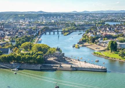 Mini-trip Duitsland: Nabij het romantische Rijndal & histories Koblenz incl. ontbijt, 3-gangendiner, welkomstdrankje + GRATIS parkeren!