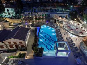 DoubleTree by Hilton Hotel Kusadasi