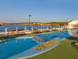 AluaSun Far Menorca Hotel