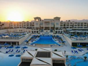 Cleopatra Luxury Resort Sharm Adults Only