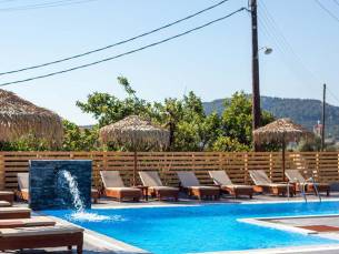 Hotel Essential Summer - adults only