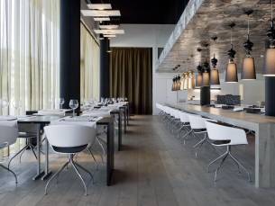 4*-Designhotel in shopstad Genk nabij Maastricht