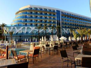 Vikingen Infinity Resort & Spa