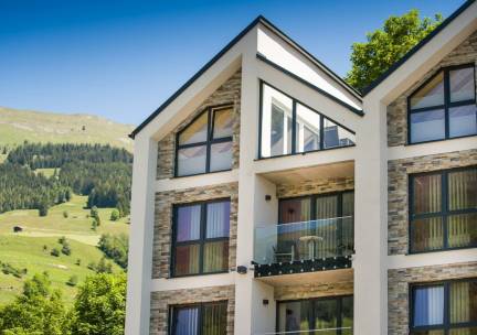 4*-hotel in het natuurrijke Salzburgerland incl. ontbijt, lunchpakket, 4-gangendiner, toegang tot de Alpentherme Gastein+ Gastein Card en meer!