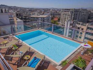 Novus City Hotel