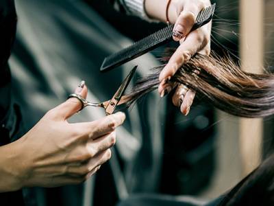 Kappersbehandeling voor dames