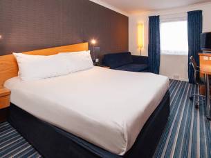 8 daagse vliegvakantie naar Holiday Inn Express Chingford - North Circular in londen, groot-brittannie