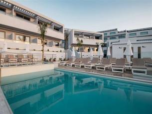 Tesoro Hotel