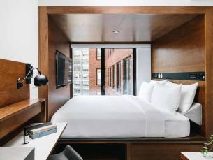 Arlo Soho