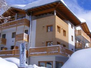 Hotel Alpine Mugon