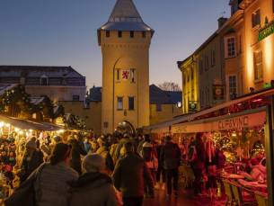 ✨ Magische kerstmarkt in de Gemeentegrot van Valkenburg! 3 dagen in een sfeervol hotel incl. s kerstmarkt, ontbijt, diner, warme chocomelk bij aankomst en meer!