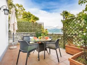 Bilocale 5 with balcony/terrace