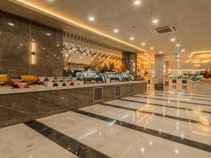 Hotel Dream Fun World