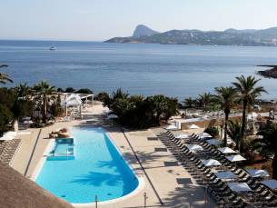 Marvell Club Hotel & Apartments