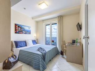 Hotel Cosmomare