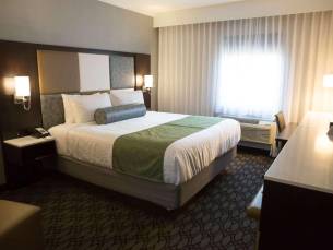 Best Western Premier NYC Gateway Hotel