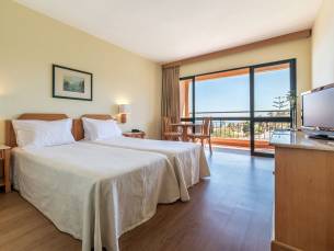 Fly & Go Garajau Madeira Hotel - Ocean & Nature Apartments